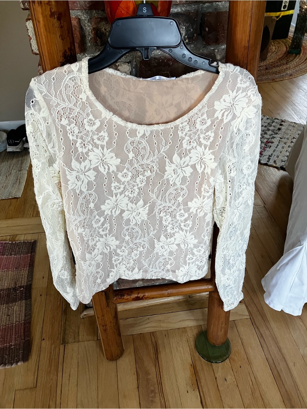 Bailey 44 Cream Lace Long-Sleeve Crop Top